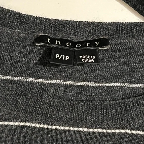 Striped sweater - Picture 2 of 5